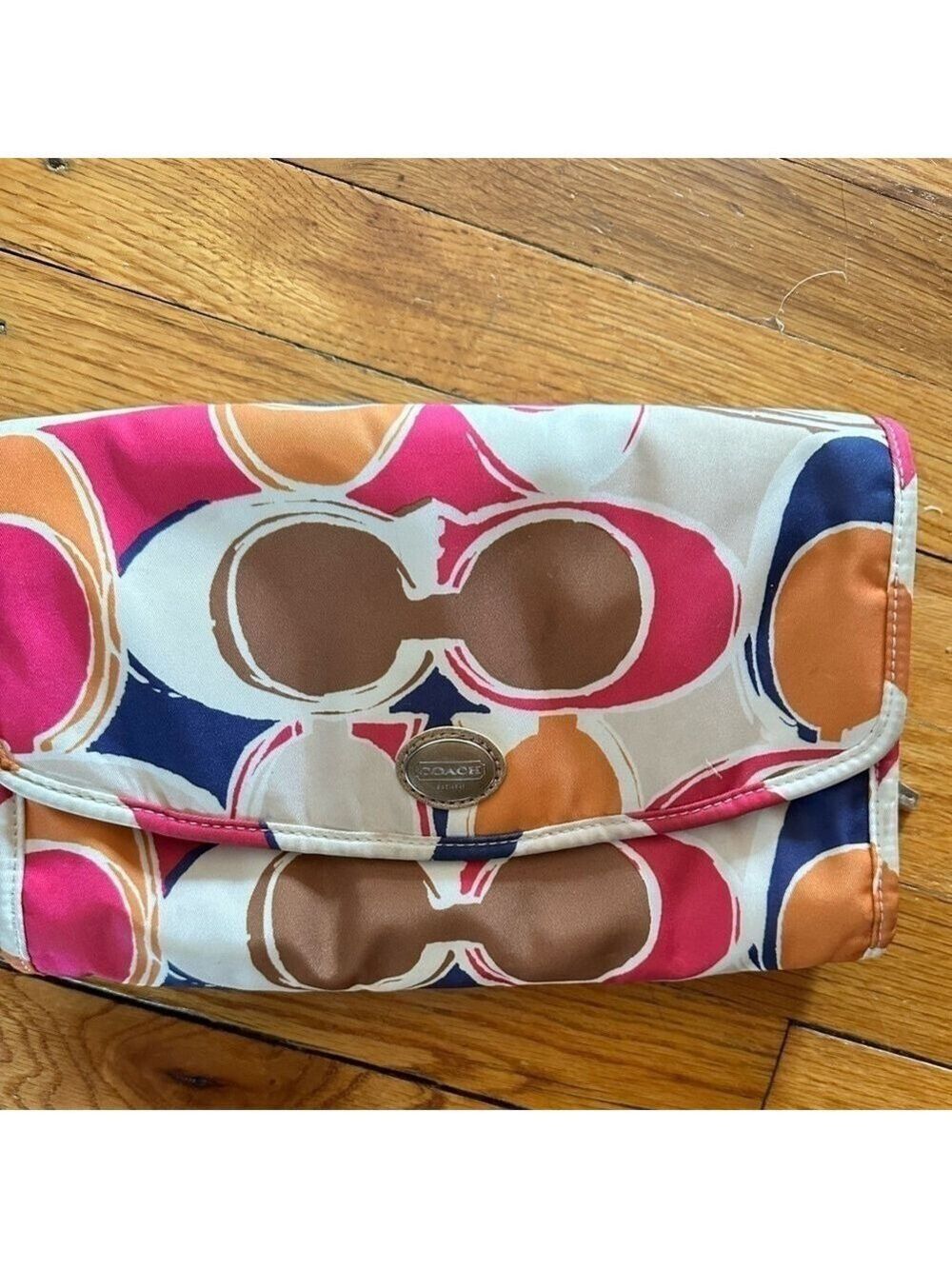 Coach Cosmetic Kit Travel Organizer Bag F77422 - Picture 2 of 16